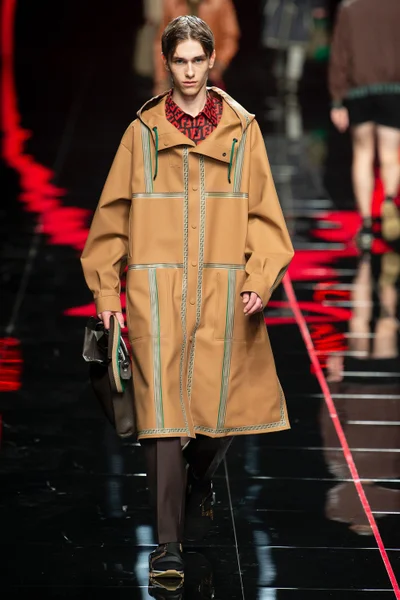 Look 36